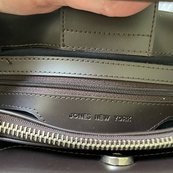 Jones New York Olive Green Quilted Purse with dark leather handles and bottom. - Picture 3 of 5